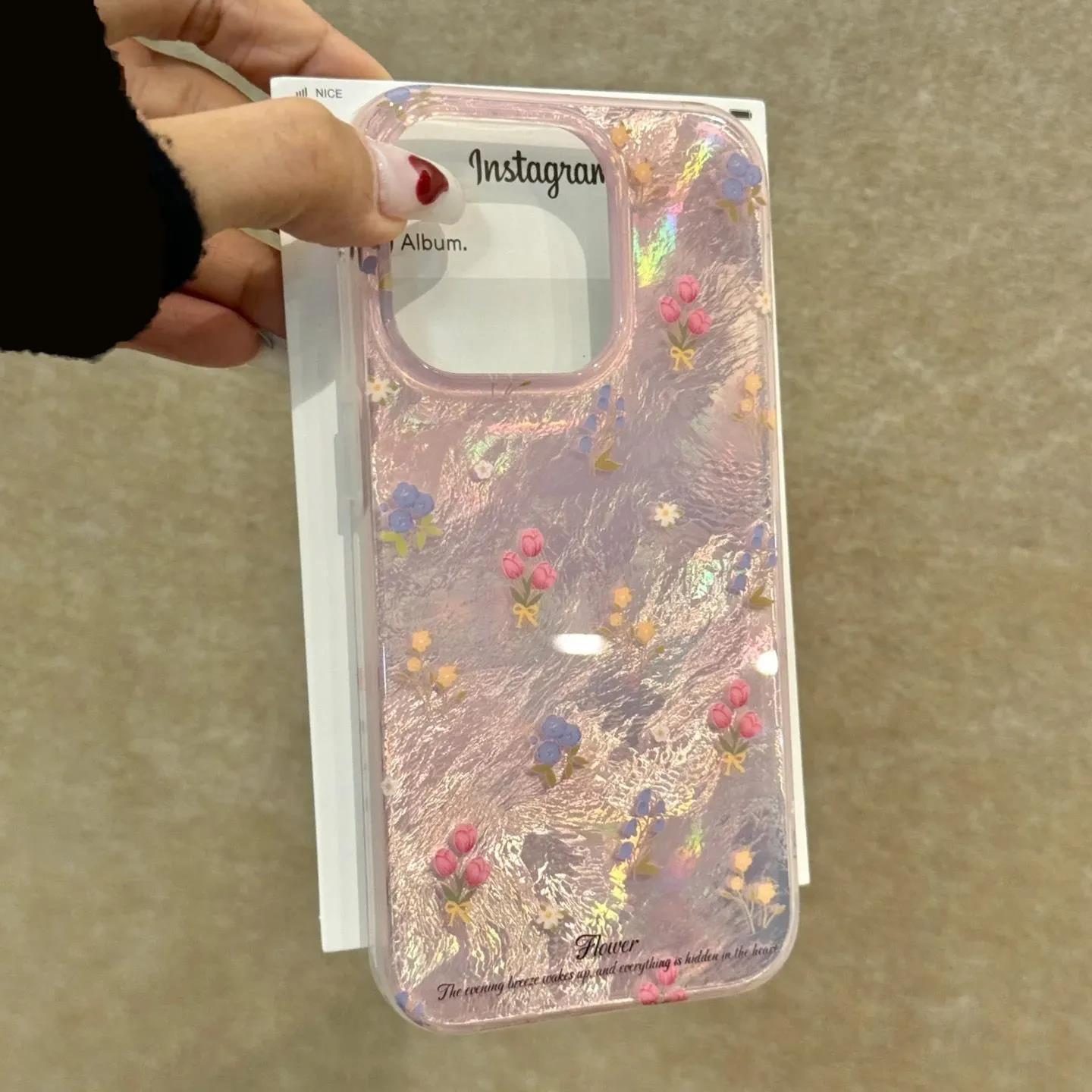 Laser-colored small flowers