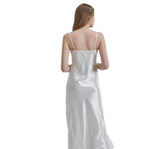 Ropa de Dormir de Seda Pura de Lujo al por Mayor, Camisón de 22 Momme, Vestido de Seda 100% Pura para Mujer - Product Image 3