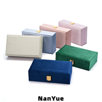Boîte à bijoux en velours avec serrure, organisateur de rangement rectangulaire à couvercle rabattable pour bagues, colliers, boucles d'oreilles, bracelets, présentoir, logo personnalisé