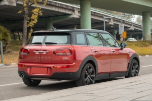 MINI <span class=keywords><strong>Clubman</strong></span> 2022 1.5T <span class=keywords><strong>Cooper</strong></span> Connoisseur Wagon Usado, 136hp Turbo FWD 5 Puertas Compacto Clásico, Bien Mantenido, Listo para Enviar - Product Image 4
