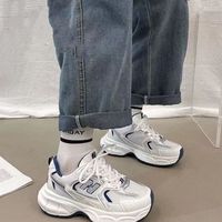 Chaussures de sport décontractées polyvalentes à semelle épaisse, nouvelle collection printemps 2025 pour femmes, chaussures de course ultra-légères et respirantes, style « Dad Shoes » très prisées