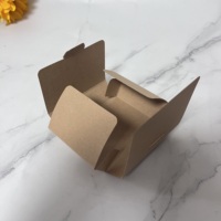 Boîtes à gâteaux pliables en carton ivoire écologiques et recyclables, personnalisables en gros, avec estampage à chaud doré et impression évanescente, conformes aux normes alimentaires