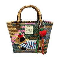 Tas Tote Anyaman Jerami Logo Kustom dengan Pegangan Bambu, Tas Belanja Pantai, Tas Tangan Resor Musim Panas, OEM ODM