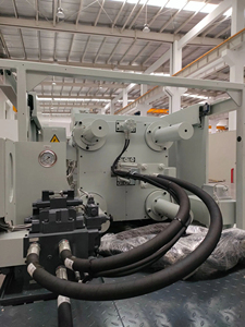 Máquina de Fundición a Presión en Cámara Fría DCC-580 PLUS de 5800kN, Equipo de Fundición de Aluminio Controlado por PLC para Electrónica Automotriz - Product Image 6