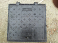 Couvercle de regard en fonte ductile EN124 D400 - Grille et cadre carrés en fonte 600x600mm pour les infrastructures routières municipales