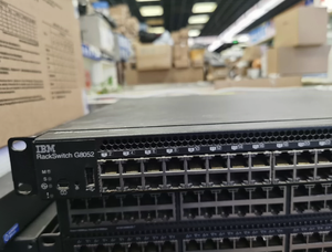 Para RackSwitch FlexNetwork Switch SAN Switch - Product Image 3
