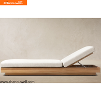 Chaise longue moderne en teck massif, inclinable et réglable, pour l'extérieur, avec coussin épais