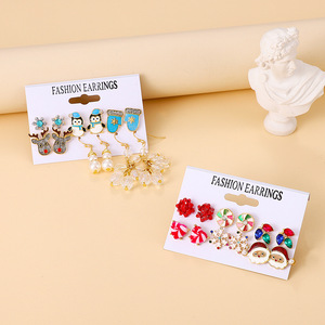 Navidad copo de nieve <span class=keywords><strong>Santa</strong></span> Claus Stud pendientes lindo dibujos animados mariposa diseño fiesta aleación aceite gota pingüino Reno - Product Image 3