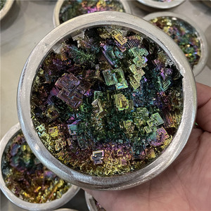 Bol de minéraux de bismuth géodes de bismuth rondes lingots de métal de démagnétisation spécimen minéral en cristal à vendre - Product Image 4