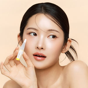 Vitamina C pura 20% Ampolla Tratamiento de decoloración Incluso el tono de la piel Resplandor DE LA PIEL Esencia de brillo de ácido tranexámico Ligero - Product Image 4