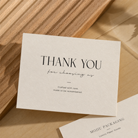 Carte de Remerciement Minimaliste pour Emballage de Vêtements, Idéale pour Boutiques de Mode, Luxe Durable, Personnalisable, Faible MOQ, DDP
