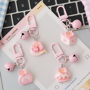 Porte-clés <span class=keywords><strong>en</strong></span> forme de gâteau, figurines décoratives de simulation, thème Sakura, cadeau d'anniversaire pour les couples et les amis - Product Image 2