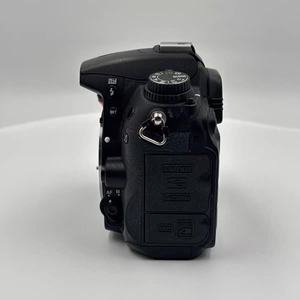 Cámara Digital DSLR <span class=keywords><strong>de</strong></span> <span class=keywords><strong>Segunda</strong></span> <span class=keywords><strong>Mano</strong></span> D7000 con Cargador <span class=keywords><strong>de</strong></span> Batería, Accesorios Originales, 8MP, Zoom Óptico 10X, Video HD - Product Image 3