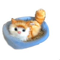 Adorable chaton réaliste qui miaule, lit en fourrure confortable, peluche, ornement animal avec voix, jouet miniature portable doux sans rembourrage