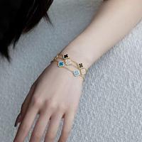Bracelet en acier inoxydable à feuillage à quatre feuilles, plaqué or 18 carats, hypoallergénique, bijou porte-bonheur, cadeau pour femme, à porter au quotidien