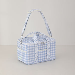 Borsa Frigo Personalizzata a Quadretti per Spiaggia e Piscina, Morbida e Portatile per Snack e Bevande - Product Image 2