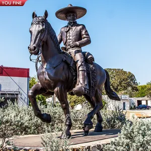 กลางแจ้งขนาดใหญ่บรอนซ์ Cowherd ประติมากรรมคาวบอยชีวิตขนาดรูปปั้นขี่ม้ารูปปั้น