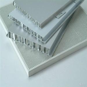 Revêtement en aluminium alvéolaire enduit de fluorocarbone, ignifuge et résistant à la corrosion, production sur mesure de dimensions non standard - Product Image 1