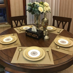 Vente en gros de coffrets cadeaux luxueux Mosaïque dorée Europe de l'Ouest Porcelaine osseuse Assiette Assiettes de mariage Ensemble de fête jetable - Product Image 6