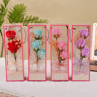 QY Creative Bunga Valentine Hari Ibu dalam Kotak Hadiah PVC Transparan 3pcs Lampu LED Buket Bunga Mawar Sabun Buatan