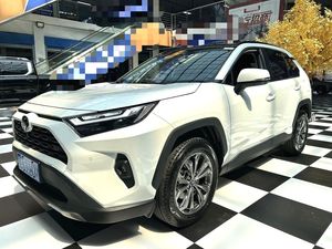 Toyota <span class=keywords><strong>RAV4</strong></span> Rongfang <span class=keywords><strong>2</strong></span>.0 CVT 2023, version Fashion Plus, traction avant, automatique - Product Image 1