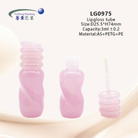 Vente en gros de mini tubes à gloss à lèvres vides en plastique de 3 ml avec bouchon à vis, logo personnalisé, pots d'emballage cosmétique en PETG pour rouge à lèvres