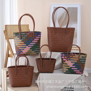 Panier en plastique tressé en gros pour cadeaux, sac cadeau pour demoiselle d'honneur, panier de <span class=keywords><strong>mariage</strong></span> haut de gamme, panier à légumes - Product Image 5