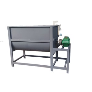 Petit mélangeur à ruban horizontal de 1 mètre cube, moteur électrique pour le traitement des aliments pour animaux, acier Q235, facile à utiliser - Product Image 4
