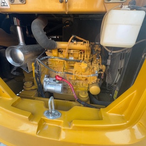 Miniexcavadora Usada de 6 Toneladas, 305.5, Fabricada en Japón, Cucharón de 0.22m, Potencia de 34.1KW, Venta Económica - Product Image 5