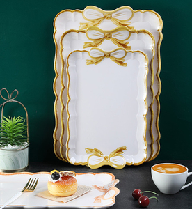 Bandeja de Resina Cuadrada para Exhibición de Joyas, Decorativa, Blanca, con Lazo, para Té de la Tarde, Frutas y Pasteles - Product Image 1