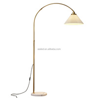 Lampe de sol de style nordique moderne, lampe de sol standard en métal pour canapé, lampe de chevet pour chambre à coucher, lampe de sol pour salon, hôtel