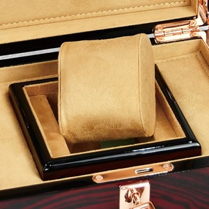 Hộp đựng đồng hồ da cao cấp màu đỏ, họ<span class=keywords><strong>a</strong></span> tiết lớn, có khó<span class=keywords><strong>a</strong></span> khung bên trong, bao bì quà tặng bằng gỗ sang trọng dành cho đồng hồ - Product Image 4