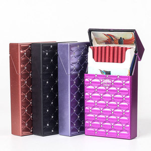 tuis cigarettes en strass - Solutions de bling et de rangement tuis cigarettes en strass - Solutions de bling et de rangement