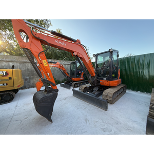 Mini-excavatrice sur chenilles hydraulique Kubota KX163-5 de 6 tonnes d'occasion en bon état pour l'aménagement paysager et les petites constructions - Product Image 4