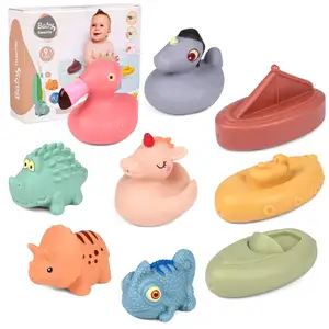 6-12个月大婴儿的沐浴玩具-9个漂浮吱吱作响的动物朋友，带洞玩水和假装