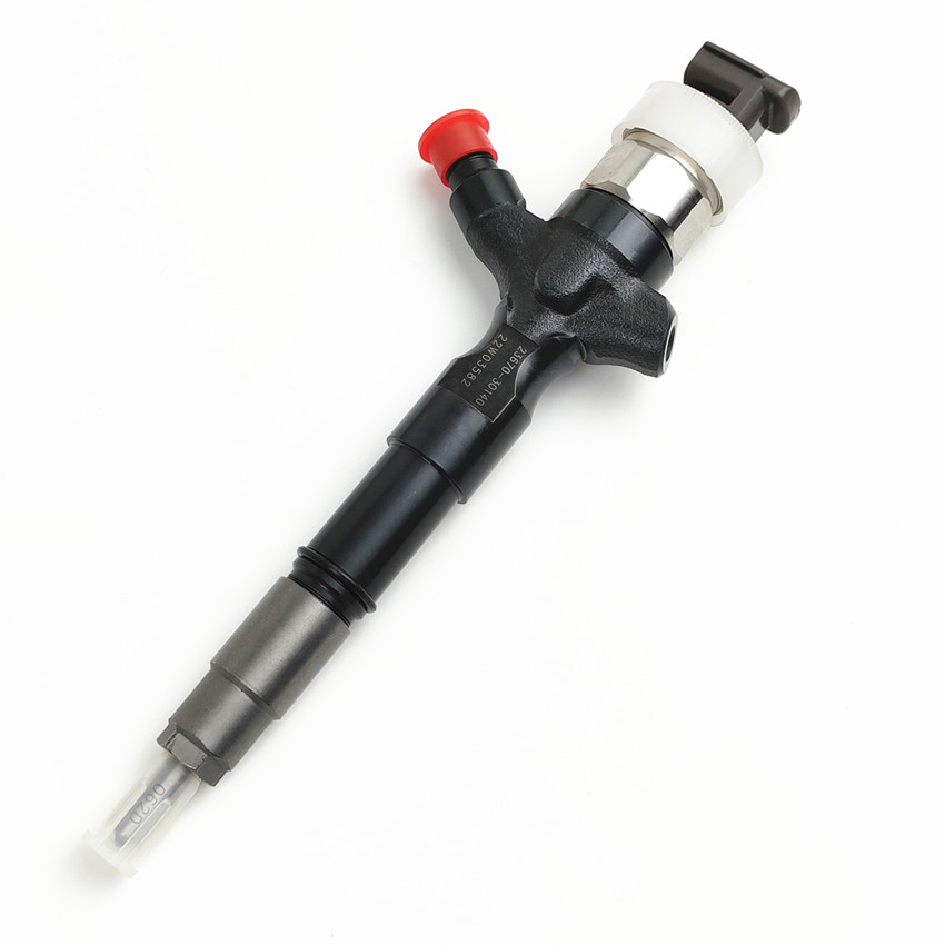 Fuel Injector 23670-30140 23670-39145 23670-30310 Common Rail Injetor 095000-6760 095000-7040 095000-7800 for TOYOTA