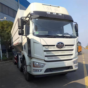 Camion de transport d'aliments en vrac FAW 40CBM pour volailles et bétail, véhicule de livraison d'aliments pour poulets, usine Hubei Suizhou - Product Image 3