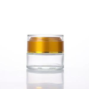 Botella Cosmética Transparente Esmerilada <span class=keywords><strong>de</strong></span> 15g 30g 50g 100g 50ml con Logotipo Personalizado, Botella <span class=keywords><strong>de</strong></span> Muestra Separada con Tapa Dorada Plateada - Product Image 3