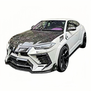 Kit carrosserie large en fibre de carbone forgée avec texture, pare-chocs avant et arrière, jupes latérales, capot moteur et spoiler pour <span class=keywords><strong>Lamborghini</strong></span> Urus - Product Image 5