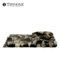 Tiff Home 240*70cm couverture en peluche biologique en forme de laine vente directe en gros personnalisée pour la décoration intérieure