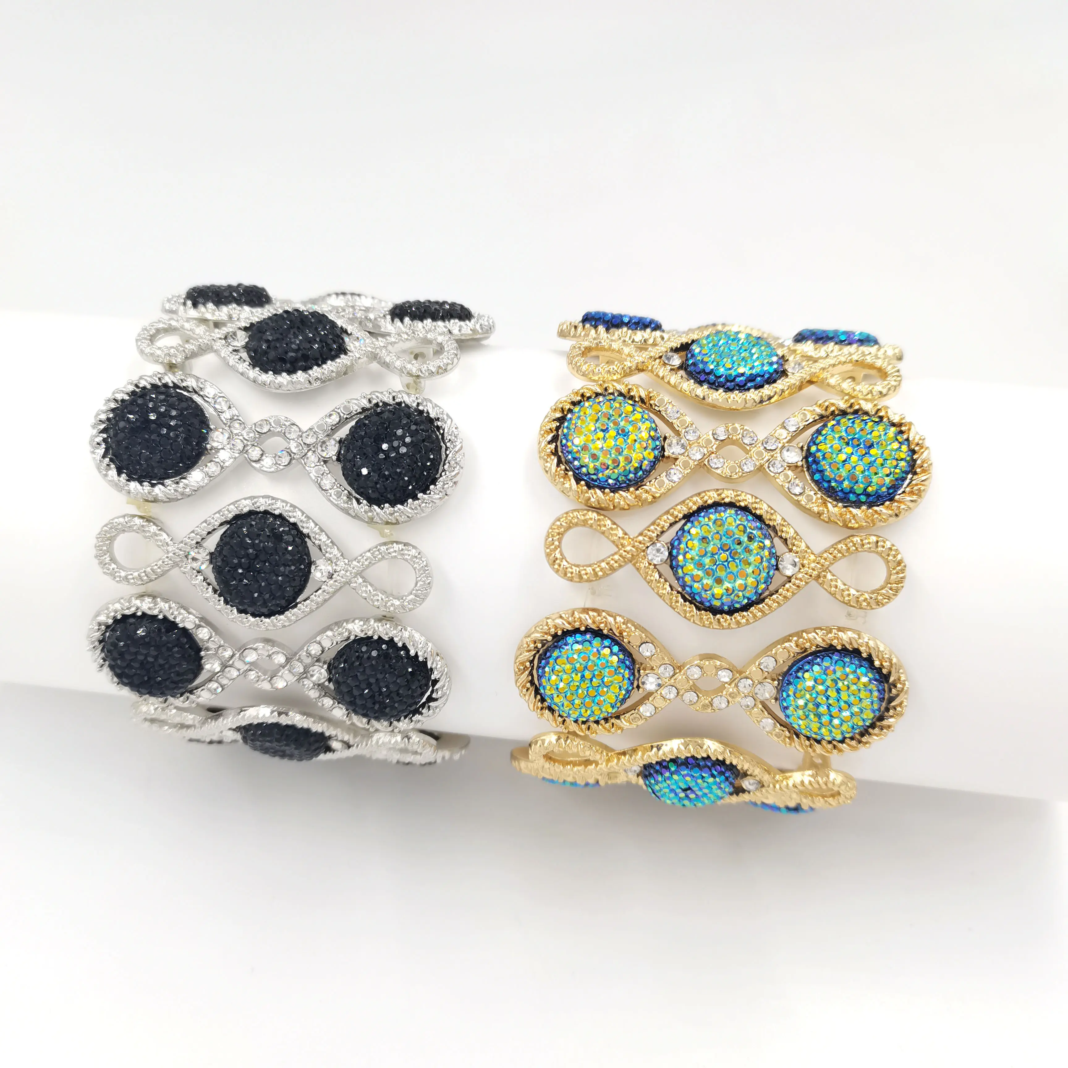 Bracelet large en alliage de Zinc plaqué or 18 carats pour femme, bijoux en perles, manchette extensible, à la mode, nouvelle collection 2022