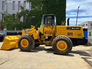 Cargadora de Ruedas Usada Kumatsu WA380, Eficiente en Consumo de Combustible y Potente, para Minería, Canteras y Movimiento de Tierras Pesadas - Product Image 2