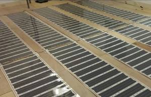 เครื่องพิมพ์หน้าจอแบบยืดหยุ่นสำหรับเครื่องพิมพ์แผ่นบางสำหรับสัตว์เลี้ยงทำจากตัวทำละลายคุณภาพสูง - Product Image 5