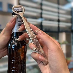 Abridor de Botellas de Cerveza Personalizado con Grabado Vintage, Abridor de Tapas de Cóctel Creativo de Acero Inoxidable, Sacacorchos para Vino Tinto - Product Image 2