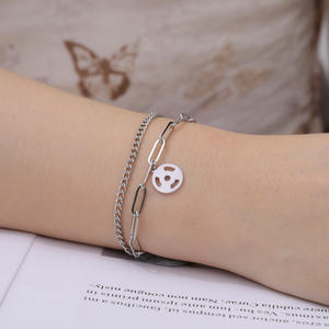 Venta directa de fábrica círculo geométrico marca Cadena de mano placa redonda Simple Frisbee colgante 304 Cadena de mano de acero inoxidable para mujer - Product Image 2