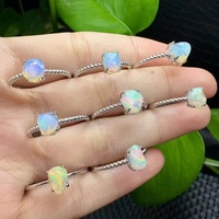 Bague en argent sterling 925 torsadée avec opale éthiopienne naturelle de forme libre, sertie à la main, opale éclatante, bijou bohème pour femme, cadeau de guérison