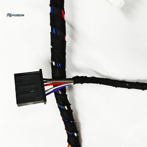 Rangkaian Kabel Chassis Bodi Mobil dengan Konektor Multi-Pin dan Klip Pemasangan, Kabel Harness Otomotif Kustom OEM 12V 24V - Product Image 6