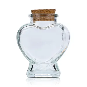 New Design 70ml Heart Shape Fragrance Diffuser Aromatherapy Oil Perfume Candy Container Clear Glass Bottles With Aroma Cork