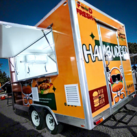 Remorques alimentaires carrées jaunes personnalisées de 13 pieds, 15 pieds, 16 pieds, camions de restauration avec équipement de cuisine commercial complet pour les collations, en acier inoxydable