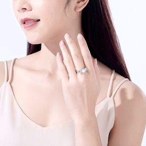 S925 Sterling Silver Ba-Đá Nhẫn 5 Carat D Màu Moissanite Đồ Trang Sức Mỹ Với Gra Mô Hình Từ Tiêu Đề Ban Đầu - Product Image 5